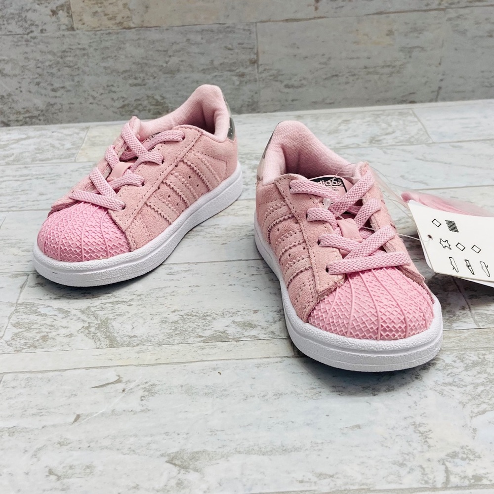 Adidas baby /toddler girl pink Superstar sneakers - Picture 2 of 8